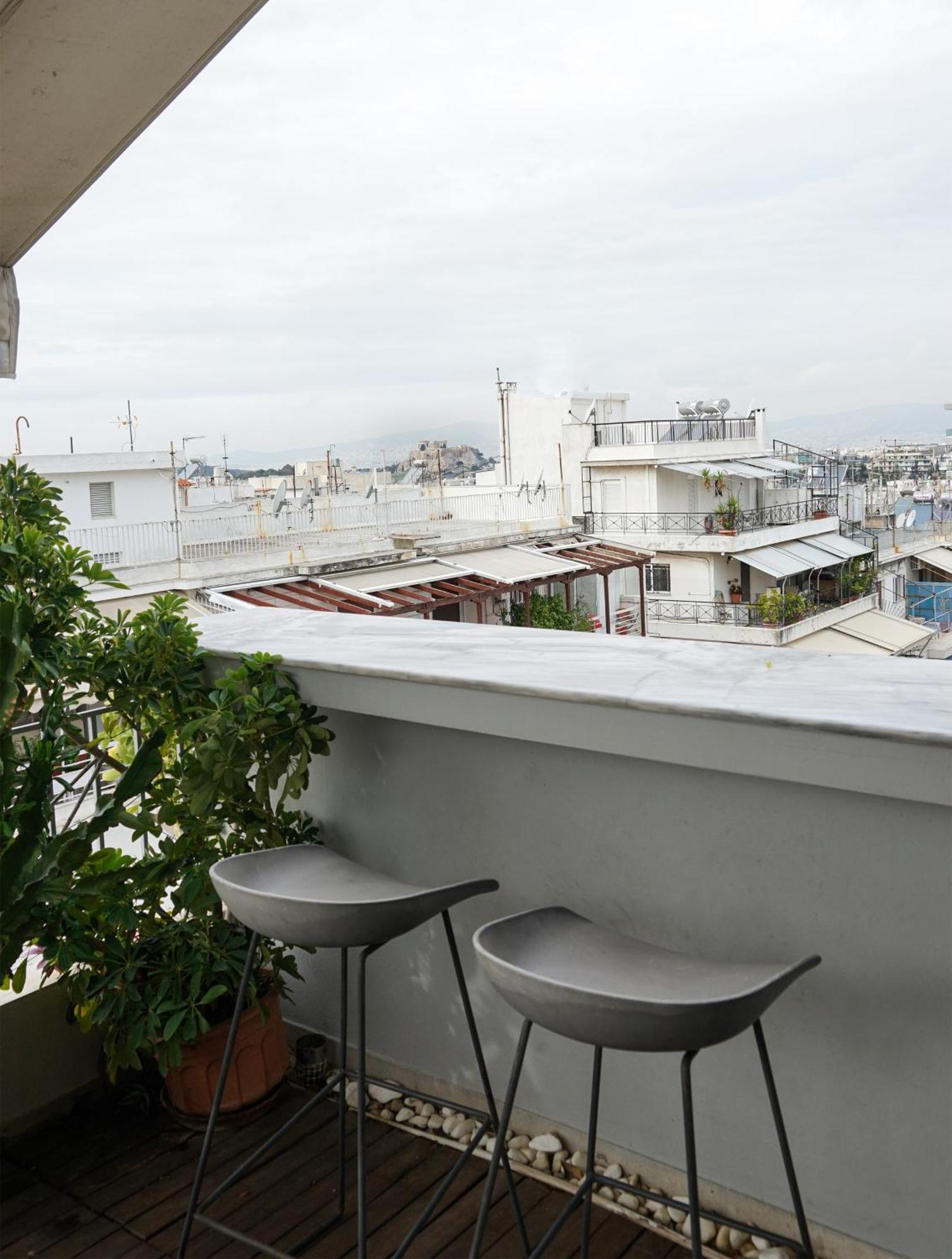 Small & Cozy With Acropolis & Lycabettus View 아테네 외부 사진