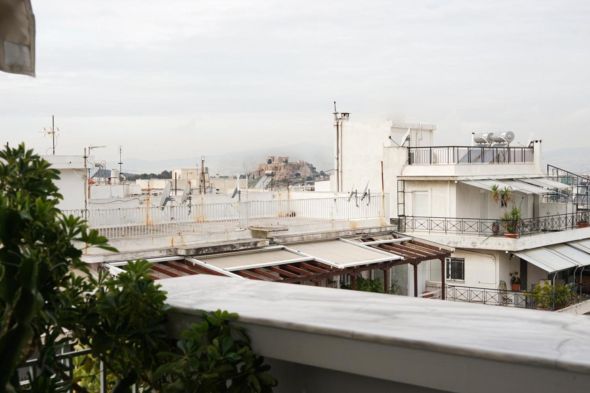 Small & Cozy With Acropolis & Lycabettus View 아테네 외부 사진