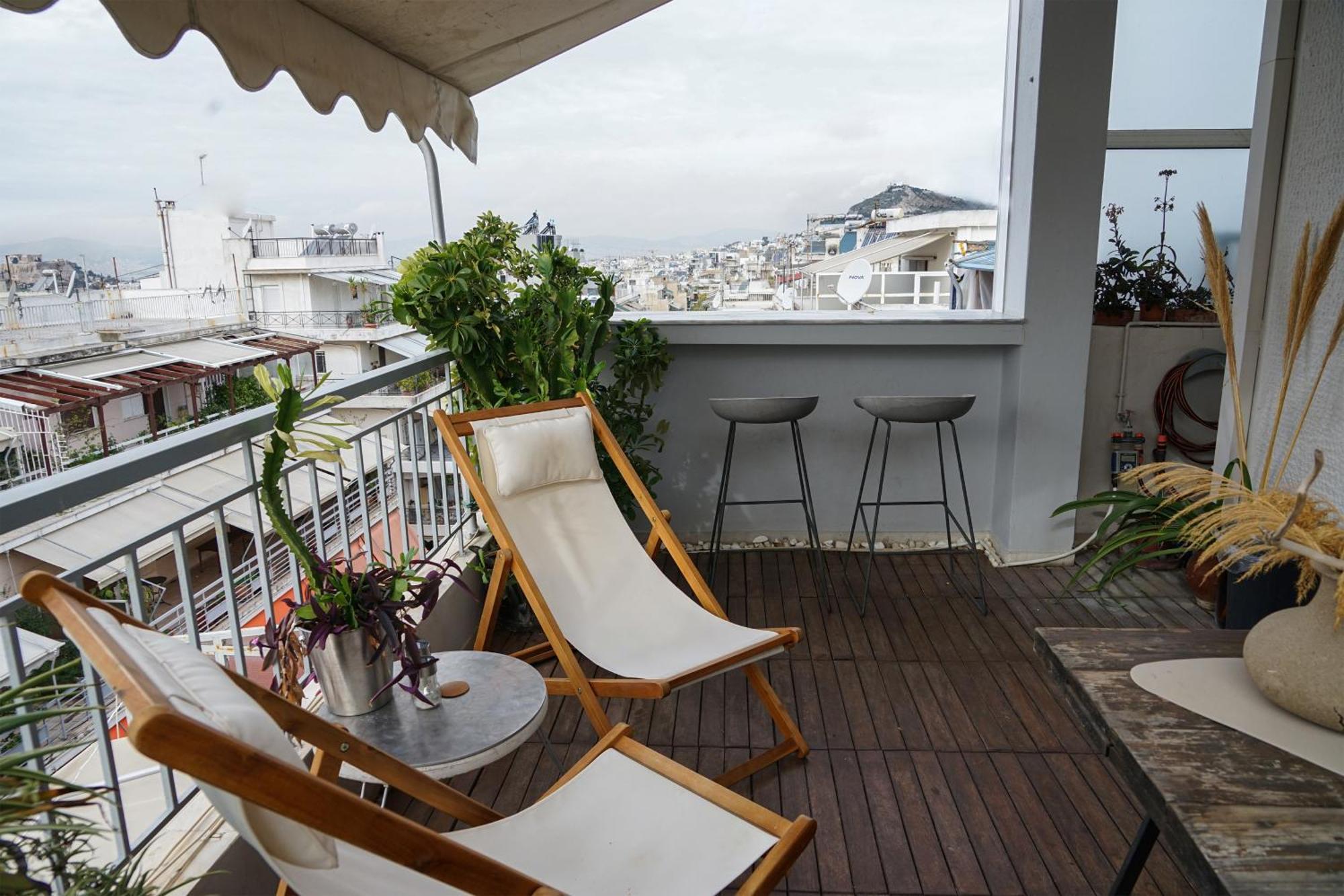 Small & Cozy With Acropolis & Lycabettus View 아테네 외부 사진